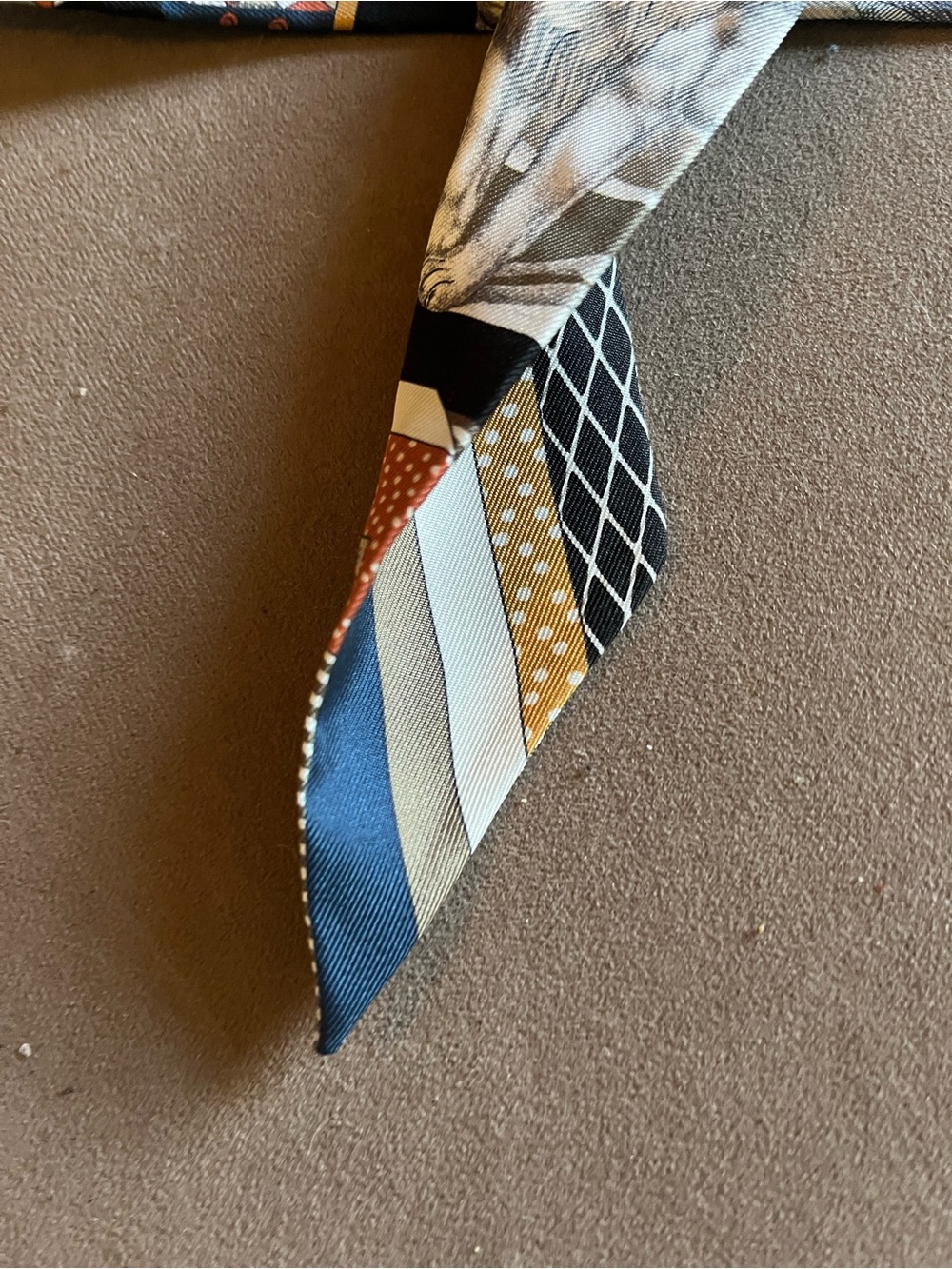 Hermes Twilly silk ribbon - Picture 4 of 5